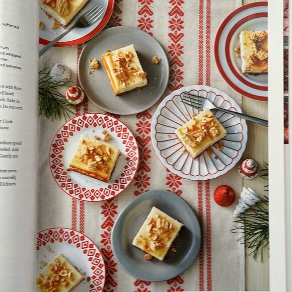 2020 Christmas with Southern Living Book Holiday Cooking & Decorating - Picture 6 of 8
